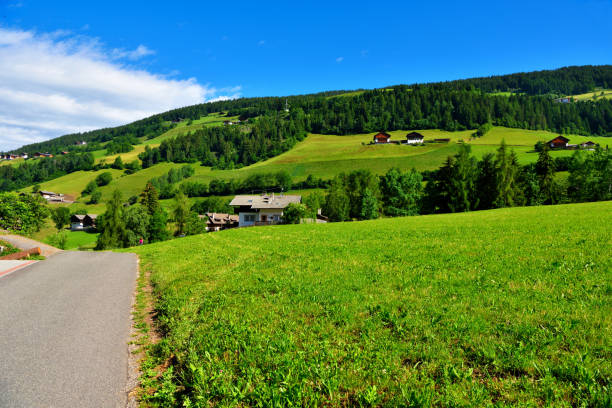 istock St. magdalena val di funes 1327481886