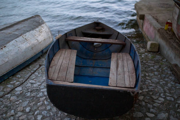 row boat