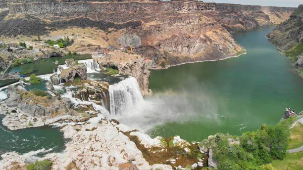 usa. idaho. widok z lotu ptaka na wodospad shoshone. - shoshone river zdjęcia i obrazy z banku zdjęć