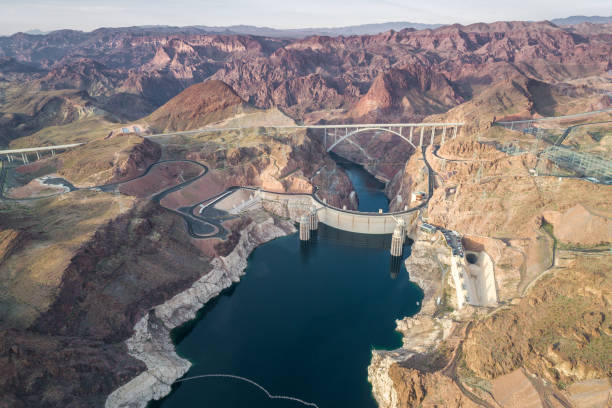 istock Hoover Dam in Nevada. Mountain in Background 1327491685
