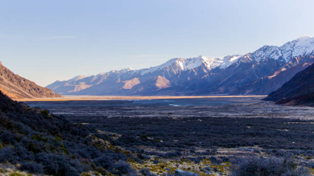 istock Mountains New Zealand 1327493663