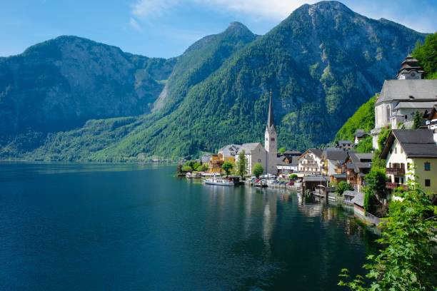 istock The world heritage town- Hallstatt 1327534640