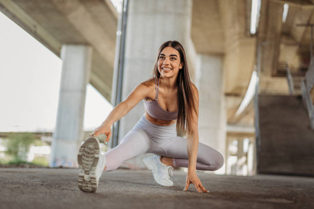 istock Young woman exercising 1327538853