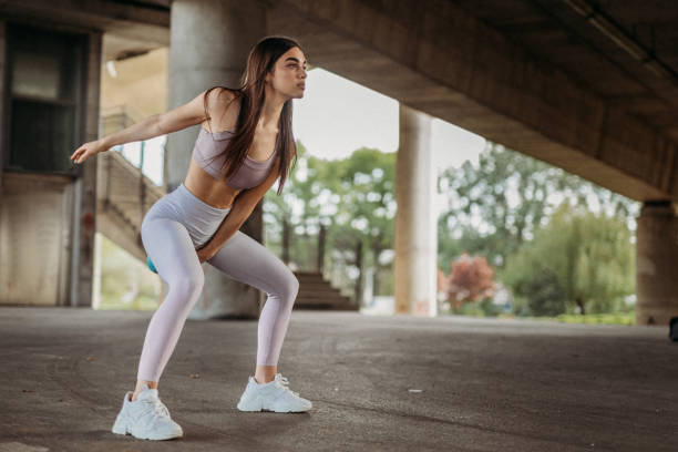 istock Young woman exercising 1327539040