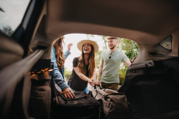 istock friends getting ready to travel 1327545506