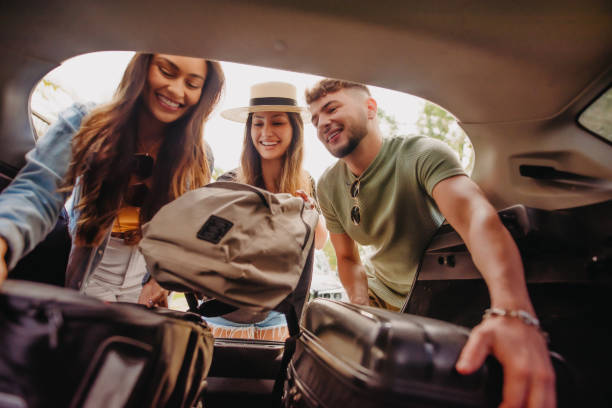 istock friends getting ready to travel 1327545519