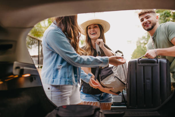 istock friends getting ready to travel 1327545524