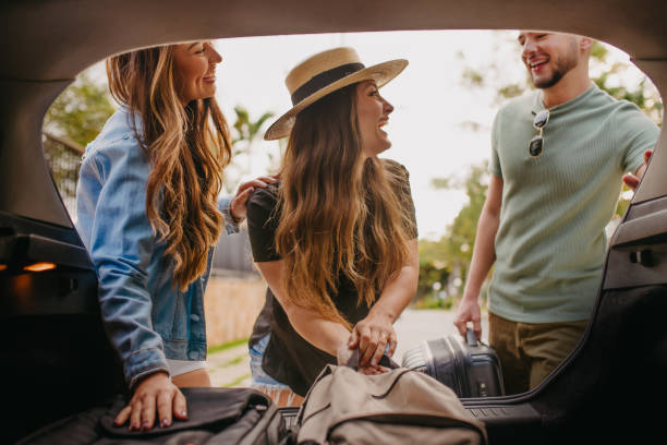 istock friends getting ready to travel 1327546081