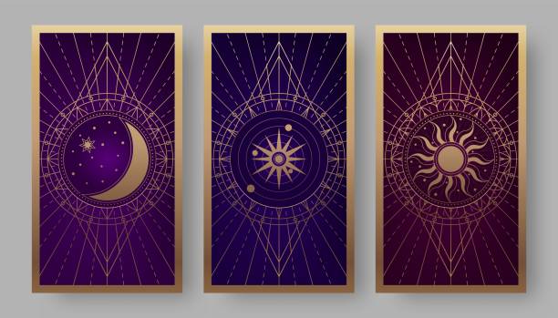 karty tarota z powrotem ustawione ze złotym półksiężycem, słońcem i symbolami gwiazd - spirituality star night sun stock illustrations