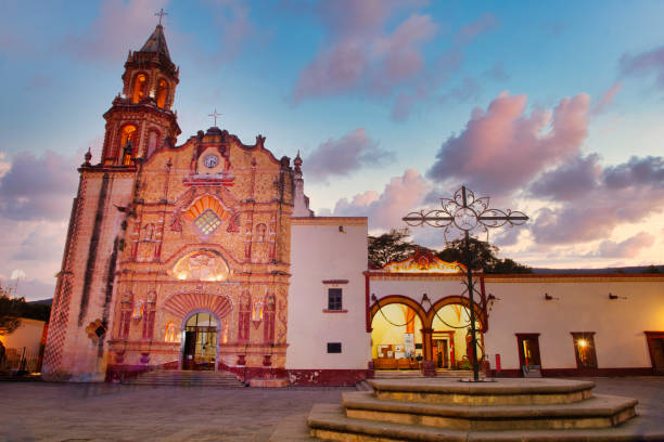 잘판 시에라 고르다, 케레타로 - queretaro city 뉴스 사진 이미지