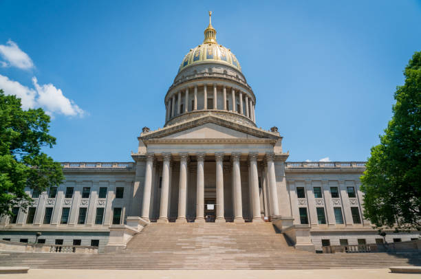istock West Virginia State Capitol Building 1327705714
