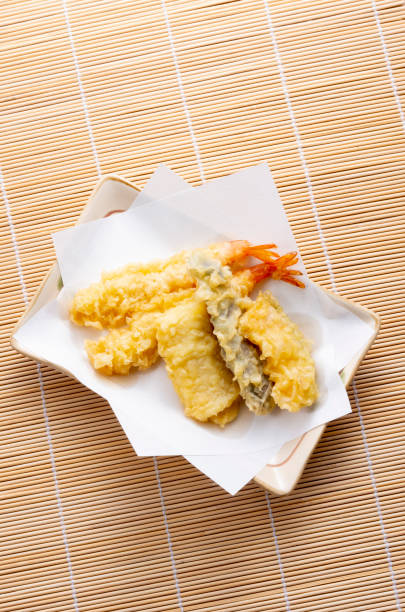 изображение японской кухни темпура - tempura стоковые фото и изображения