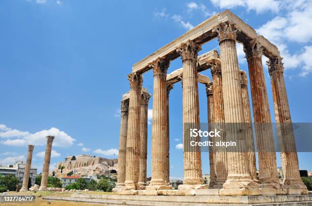 Temple Of Olympian Zeus Stock Photo - Download Image Now - Temple Of Olympian Zeus - Athens, Zeus, Athens - Greece