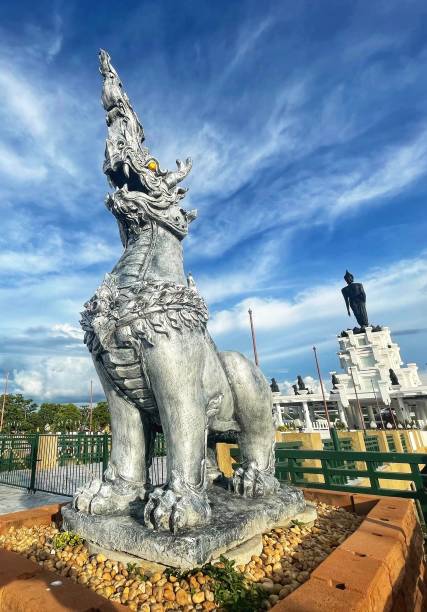istock Lion statues in the literature 1327802668