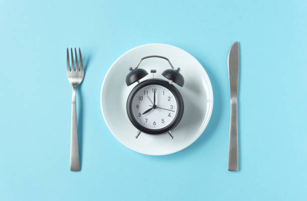 istock Meal time, restaurant opening hours, etc. 1327807914