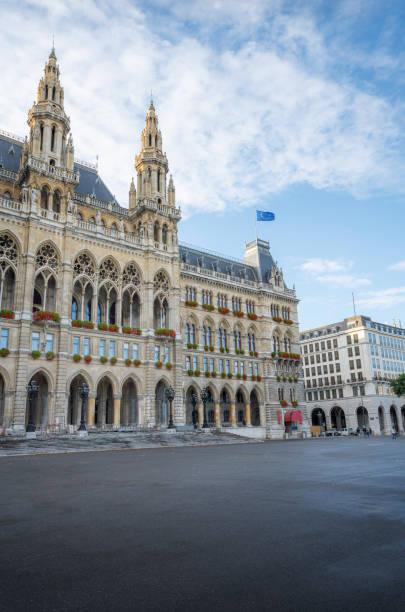 istock Vienna City Hall - Vienna, Austria 1327820672