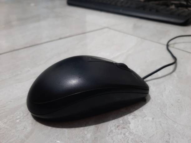 istock Close up photo of mouse 1327851642