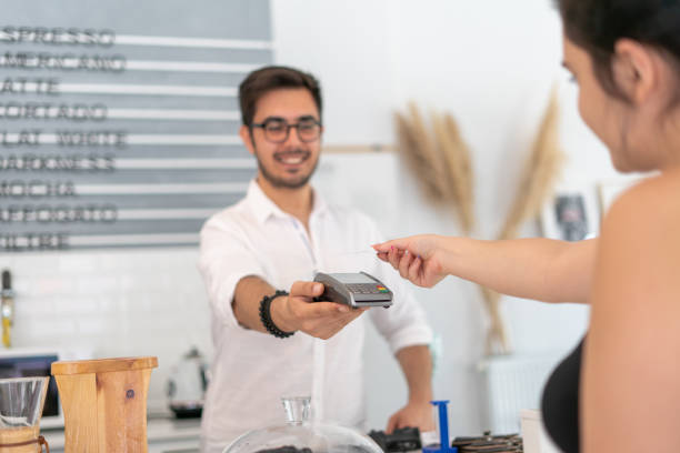 istock Contactless credit card payment 1327879211