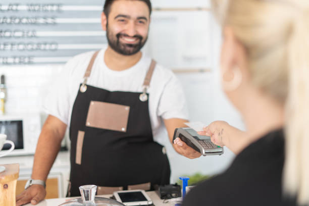 istock Contactless credit card payment 1327879361