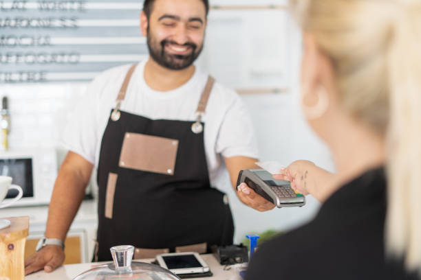 istock Contactless credit card payment 1327879967