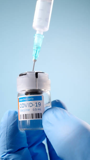istock COVID-19 vaccine 1327939135
