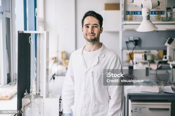 Positive Scientist In Workplace Stock Photo - Download Image Now - CRISPR, Biotechnology, Front View