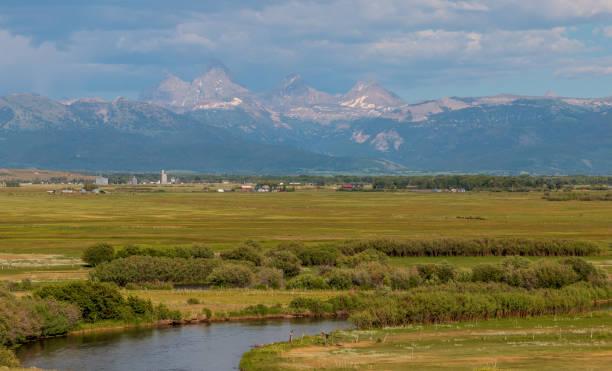 malownicza dolina teton idaho - teton valley zdjęcia i obrazy z banku zdjęć