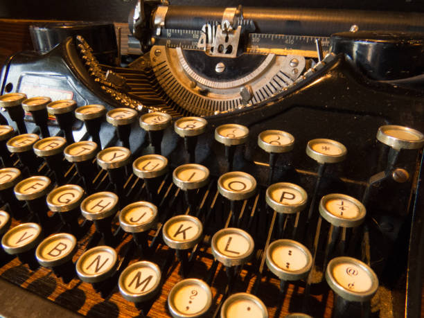 istock Close up of antique typewriter 1328018761
