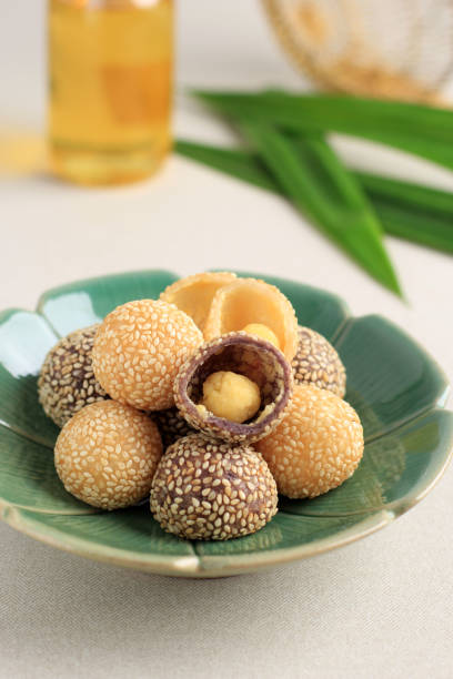 istock Onde-onde or Glutinous Rice Sesame Seed Ball 1328081640