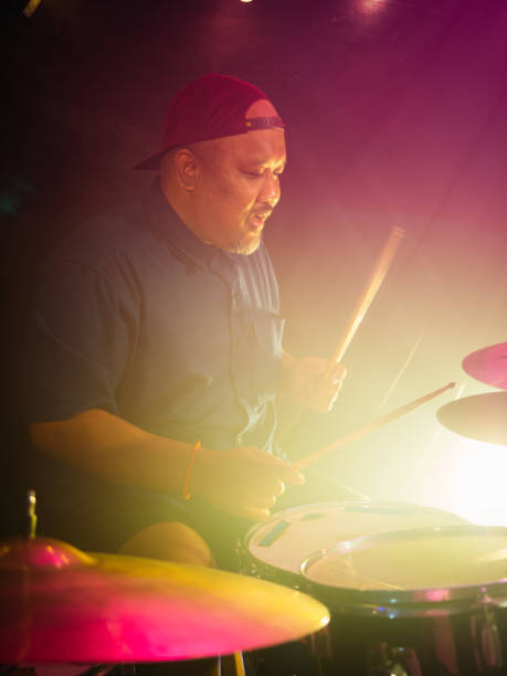 istock Musicians in concert. 1328190285