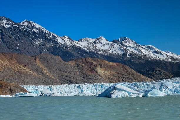 istock The Viedma Glacier and Lake Viedma 1328312640