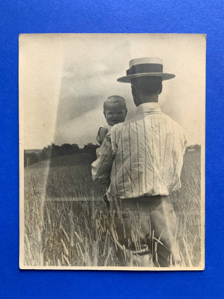 Photograph 1919 Darkroom Test Print  Father Daughter Father and daughter 1919 Lovely Photo bad condition taken on mobile device photos stock pictures, royalty-free photos & images