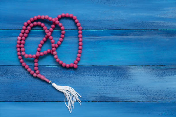 prayer beads - prayer beads imagens e fotografias de stock