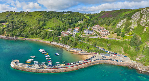 bonne nuit harbour, jersey, ilhas do canal - jersey uk nature landscape - fotografias e filmes do acervo