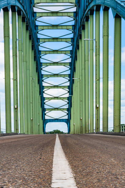 istock Old IJsselbrug over the river IJssel between Zwolle and Hattem 1328489551