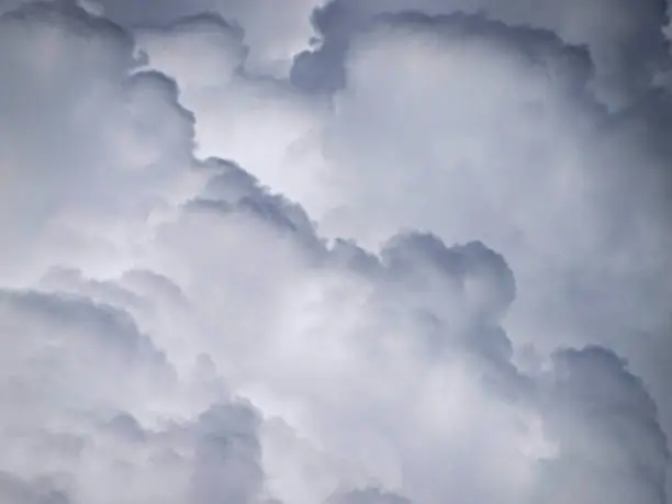 natural clouds,cloud clusters,interesting clouds,sky and rain clouds,