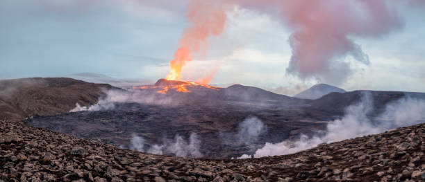istock Fagradalsfjall volcano erupting 1328525581