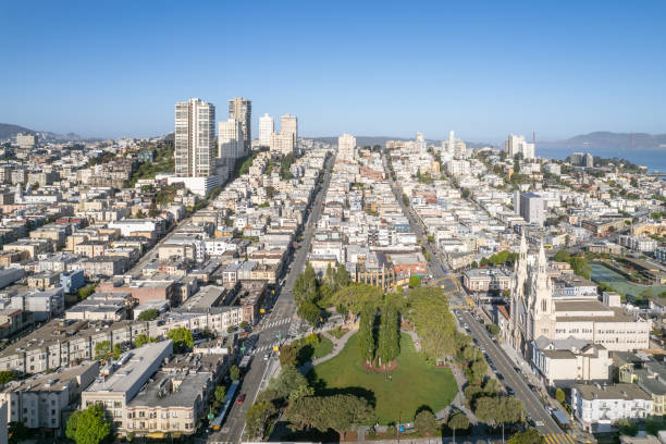 istock Aerial View From North Beach in San Francisco 1328532577
