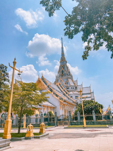 istock Wat Sothon Wararam Worawihan in Chachoengsao, Thailand 1328556229