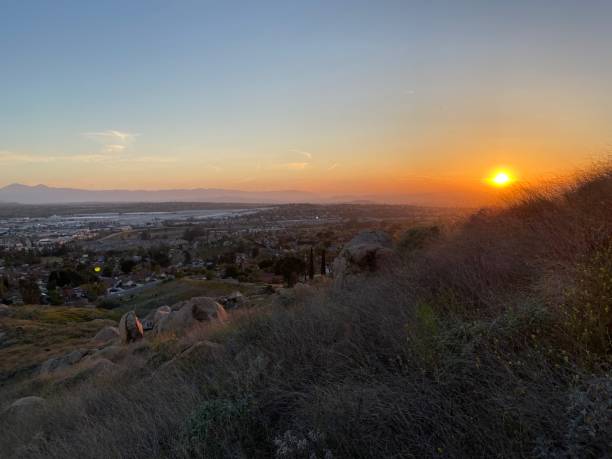 istock California Hills 1328579545