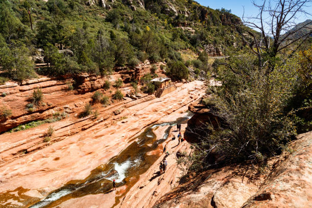 slide rock arizona - hiking sonoran desert arizona desert foto e immagini stock