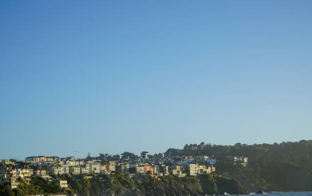 istock Seacliff in San Francisco, California 1328603905
