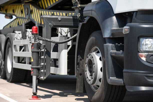 istock Hydraulic support with lantern on a truck, close-up 1328615636