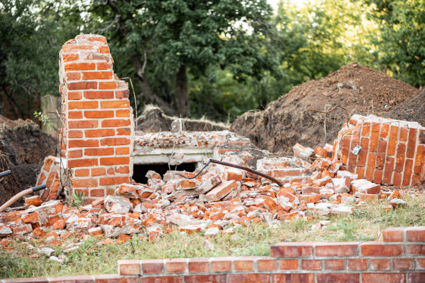 Real broken wall background.