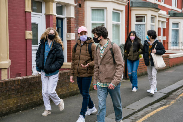 istock Catching up During a Pandemic 1328676775