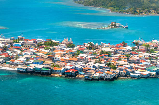 istock Bonnaca (Bonacca) - Guanaja, Honduras 1328743776