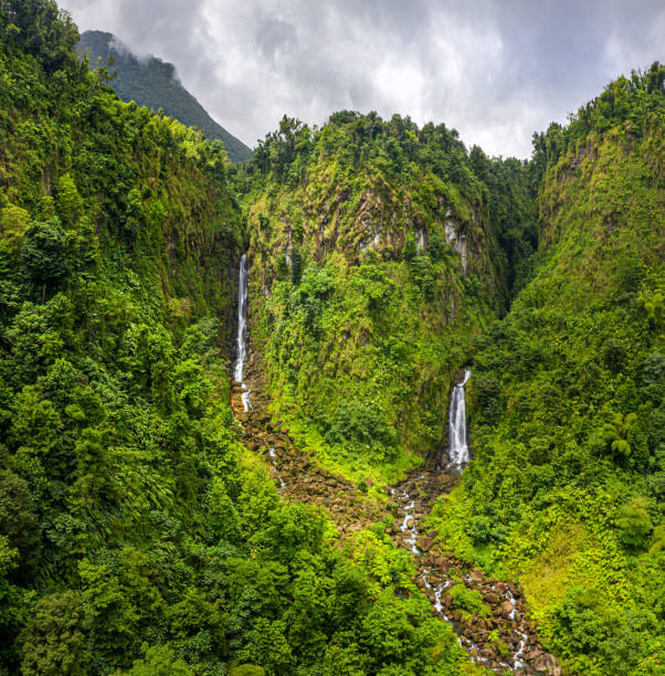 istock Trafalgar Falls, Dominica 1328744433