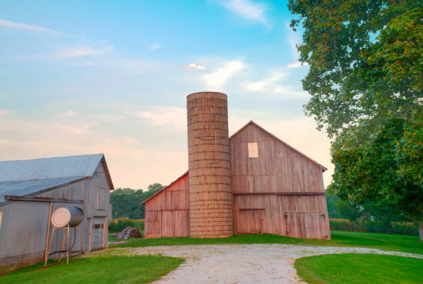 istock Old Weathered Barn in morning-Howard County, Indiana 1328750067