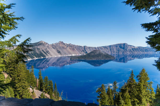 istock Crater Lake, Oregon 1328757820