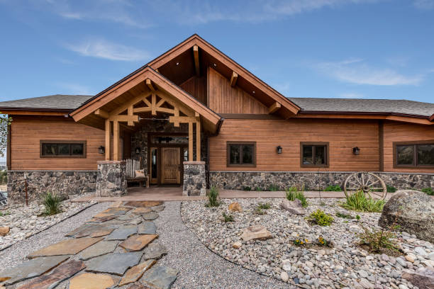 istock Montana home with a grassless front yard 1328796104